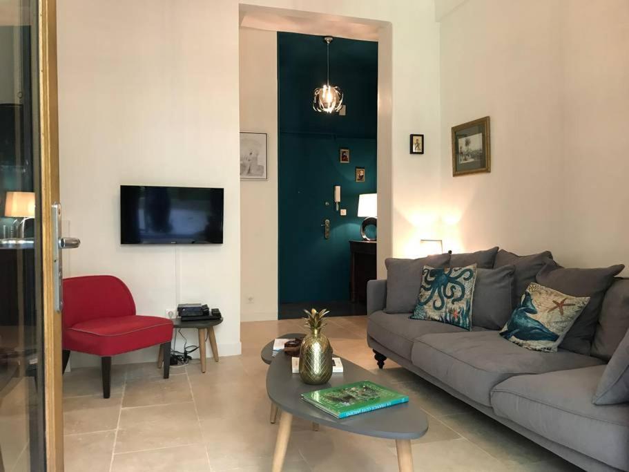 Homelivia, Luxueux Appartement Avec Jardin Prive 尼斯 外观 照片