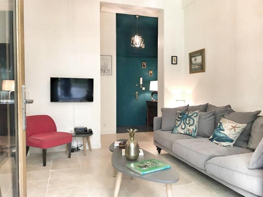 Homelivia, Luxueux Appartement Avec Jardin Prive 尼斯 外观 照片